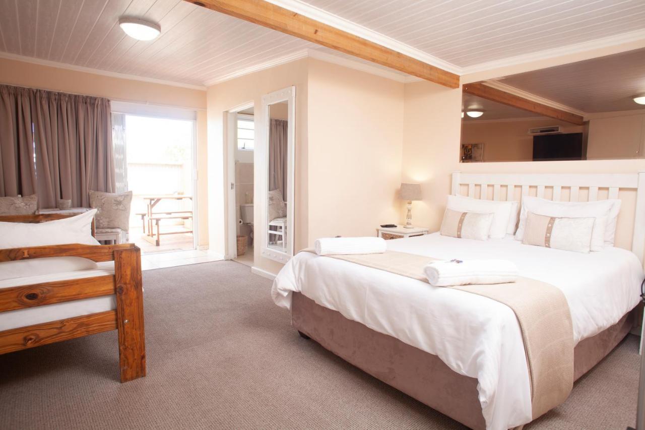 มาซาดา เกสท์เฮาส์ Bed & Breakfast ลางเงอบาน ภายนอก รูปภาพ